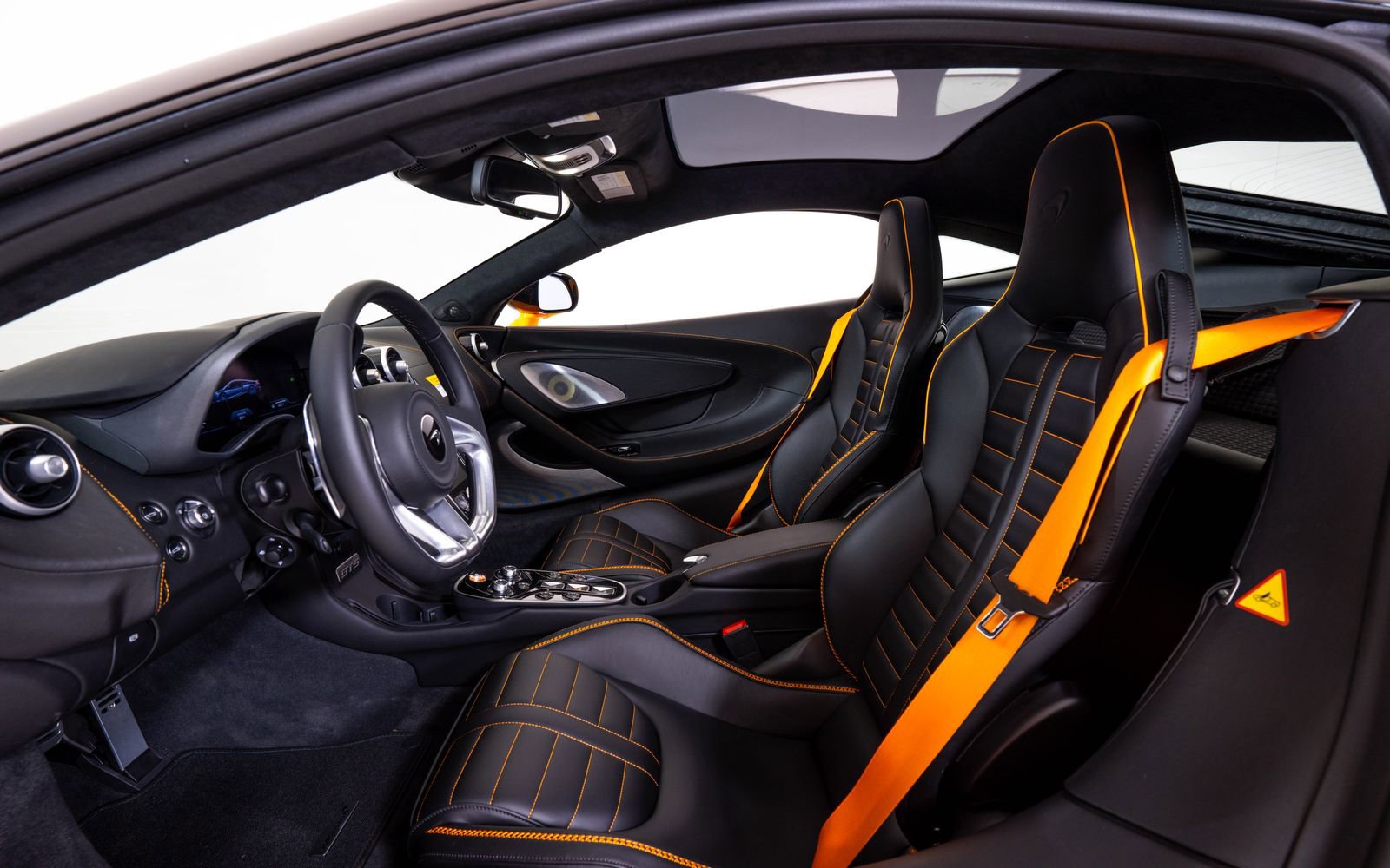 New 2026 McLaren GTS RWD image 19