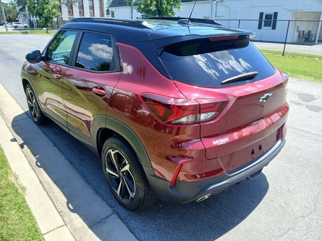 Used 2022 Chevrolet TrailBlazer RS w/ Sun and Liftgate Package AWD/4WD image 14