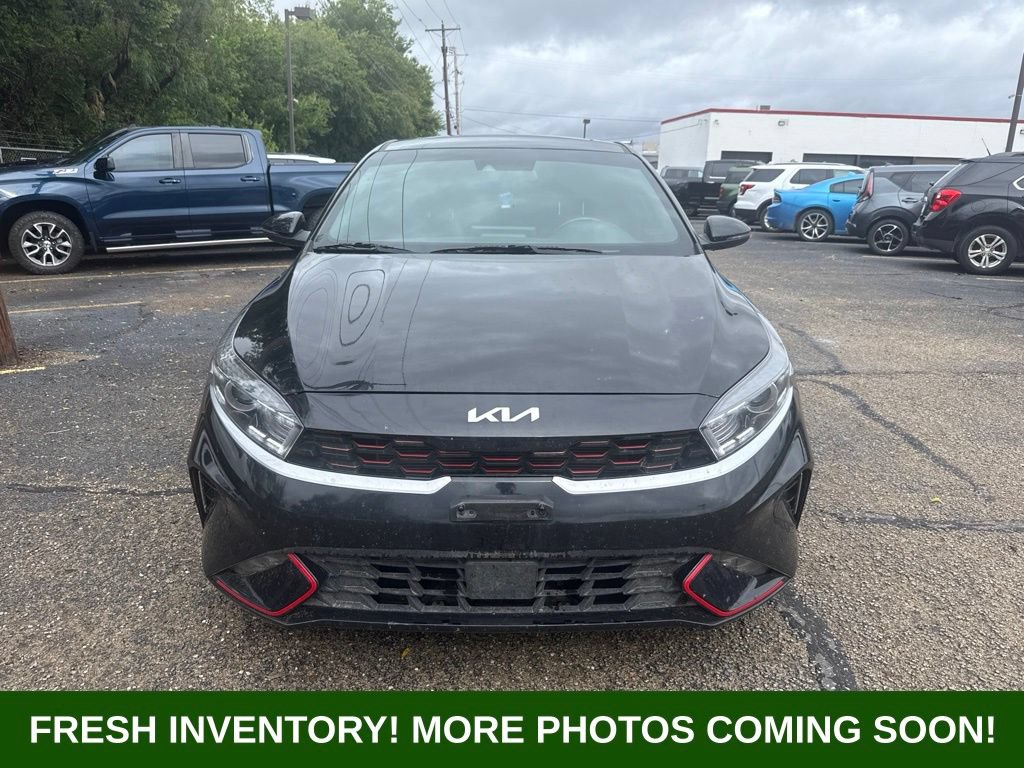 Used 2024 Kia Forte GT-Line w/ GT-Line Premium Package FWD image 7
