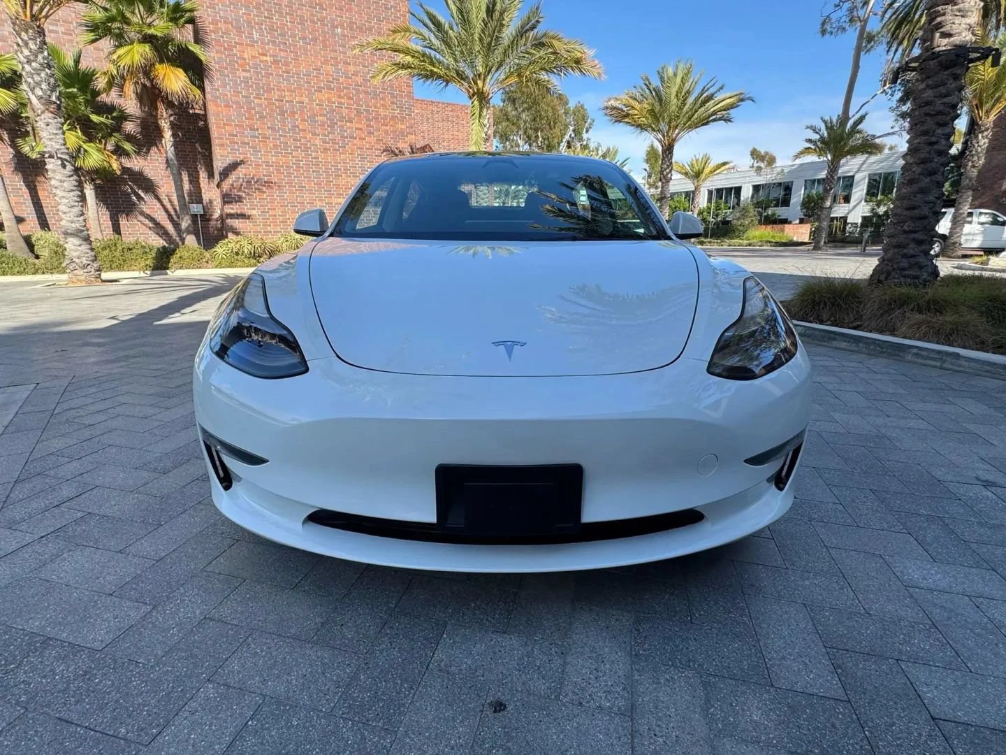 Used 2021 Tesla Model 3 Standard Range Plus RWD image 2