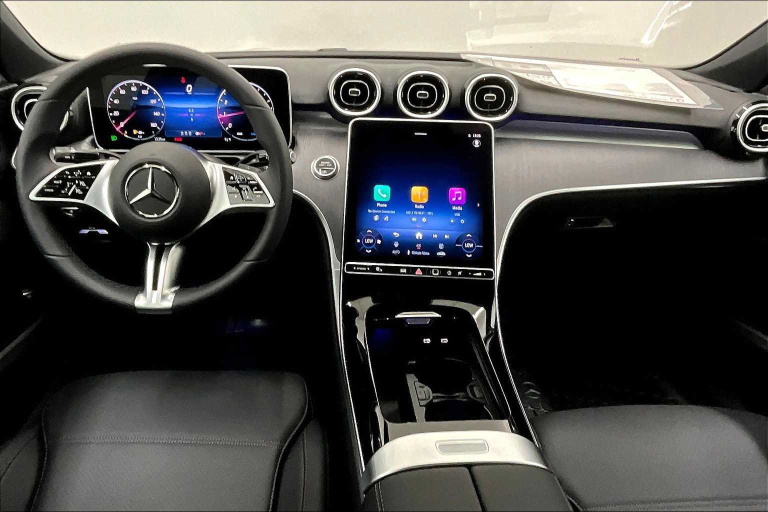 New 2025 Mercedes-Benz C 300 Sedan image 5