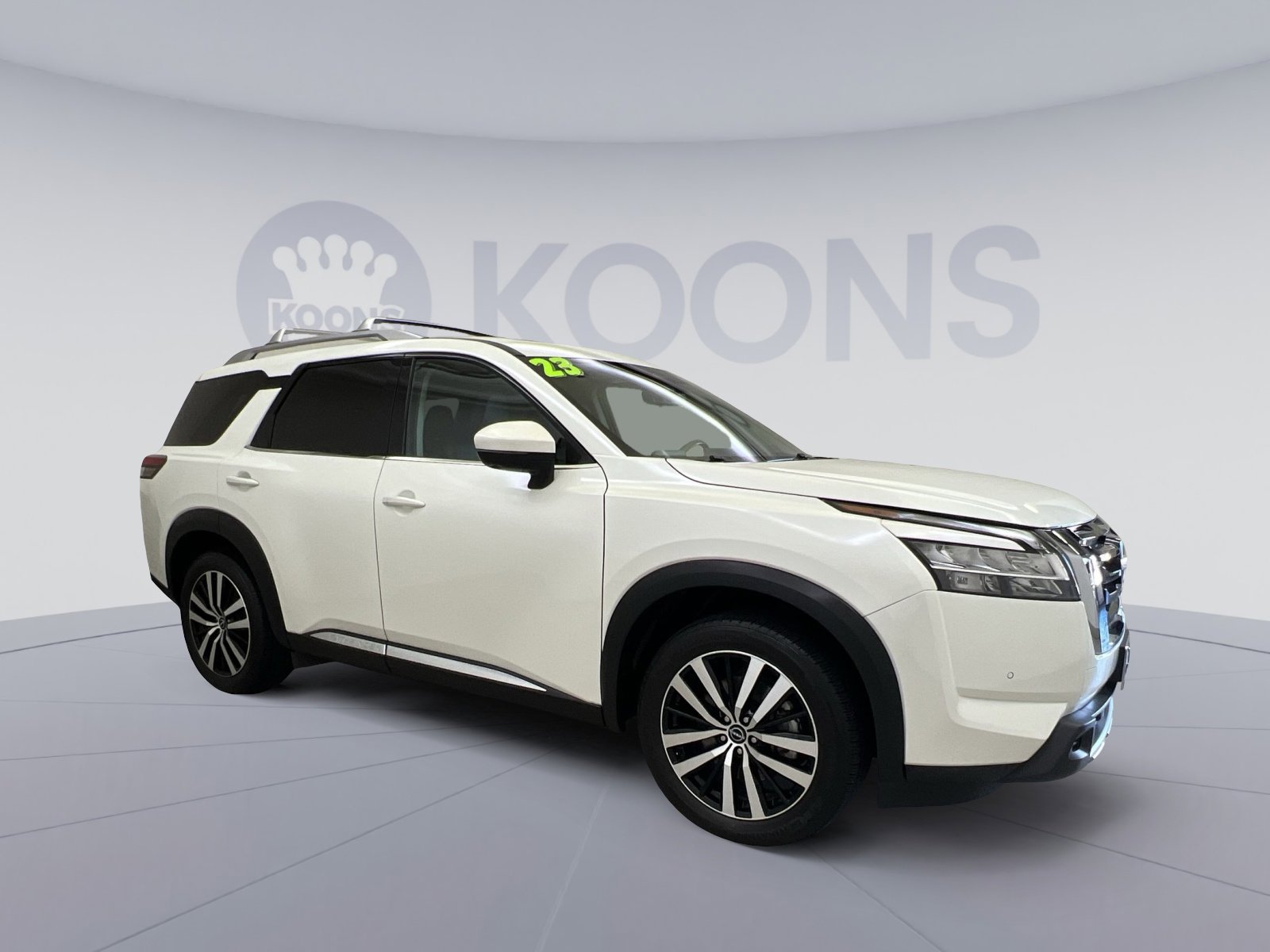 Used 2023 Nissan Pathfinder Platinum image 7