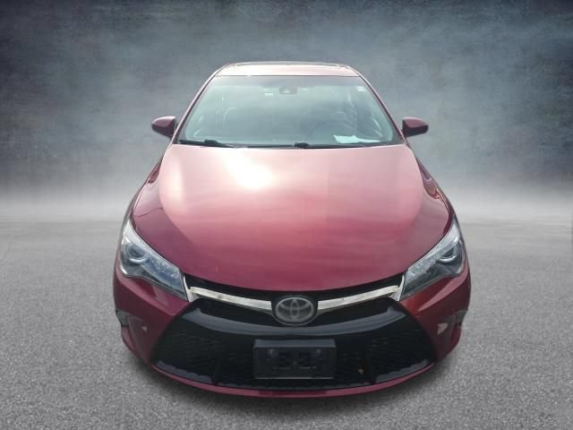 Used 2015 Toyota Camry XSE w/ Moonroof Package FWD image 10
