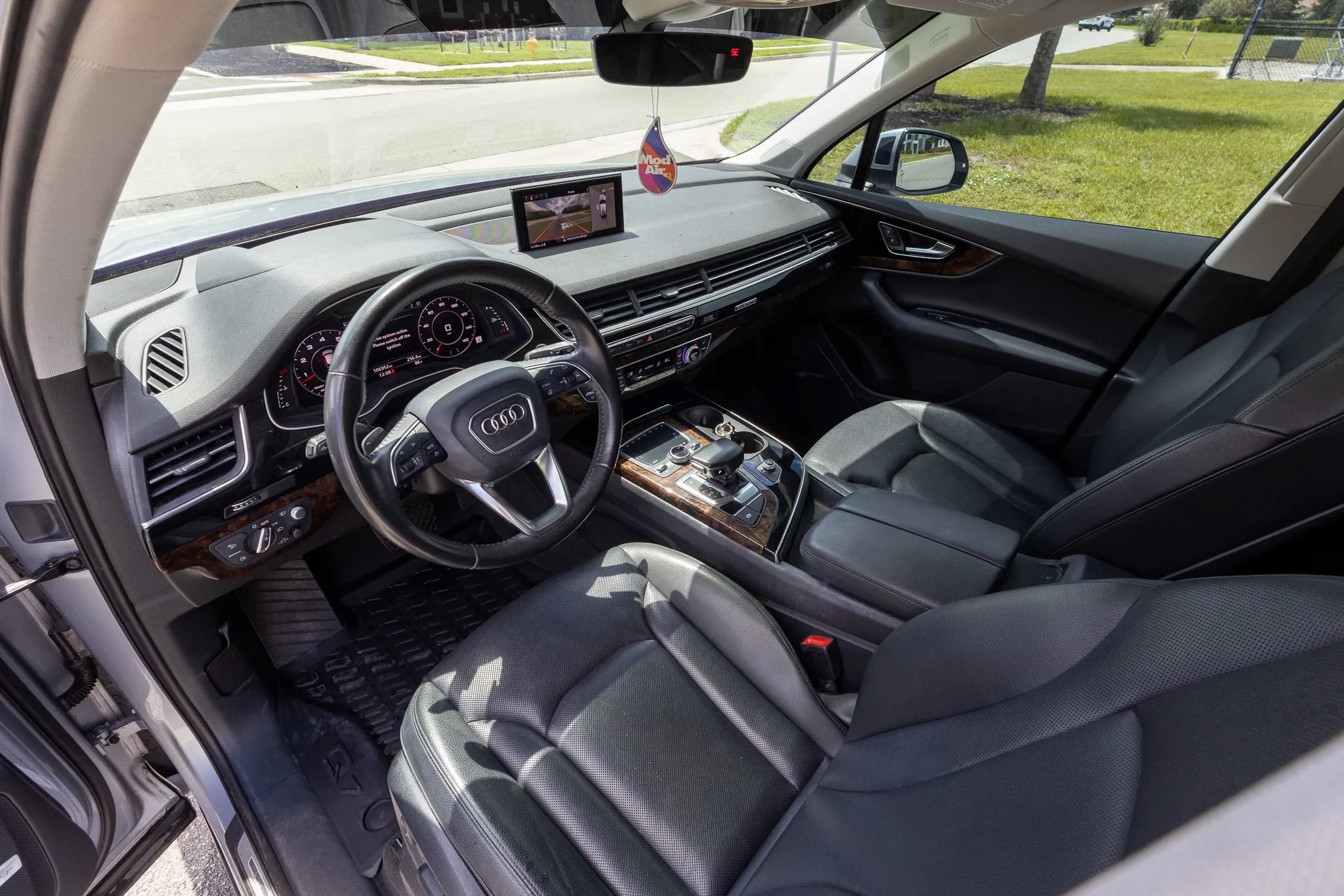 Used 2018 Audi Q7 3.0T Prestige w/ Prestige Package AWD/4WD image 9