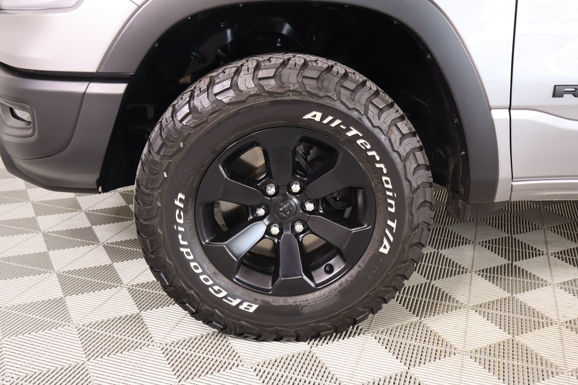 Used 2024 RAM 1500 Rebel w/ Rebel Level 1 Equipment Group AWD/4WD image 18