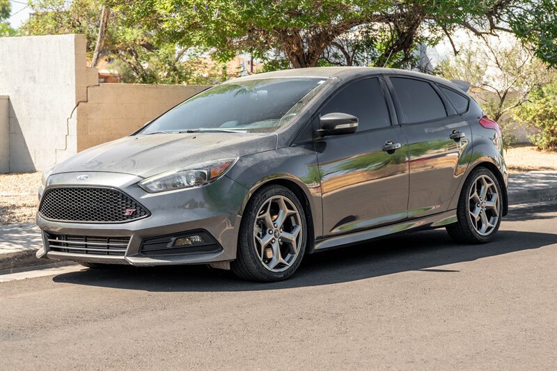 Used 2016 Ford Focus ST w/ Equipment Group 402A image 1