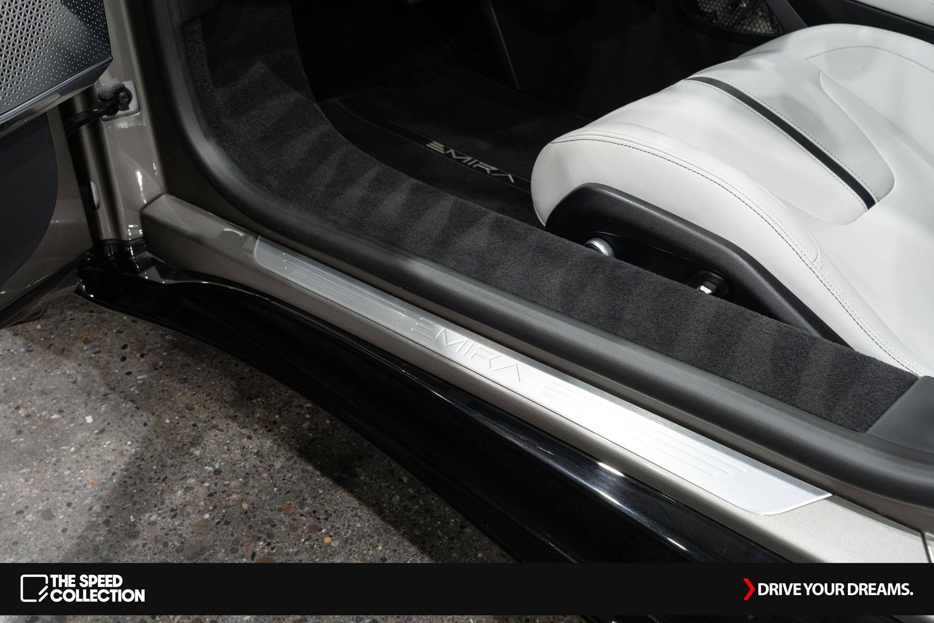 Used 2024 Lotus Emira First Edition image 14