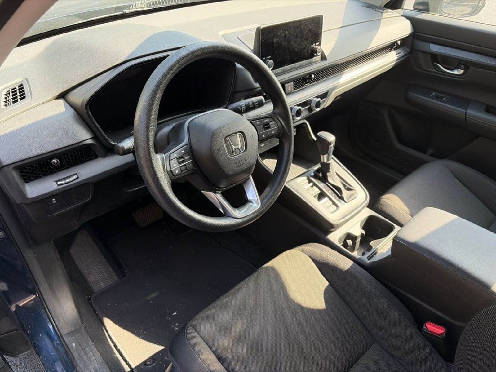 Used 2024 Honda CR-V LX image 16