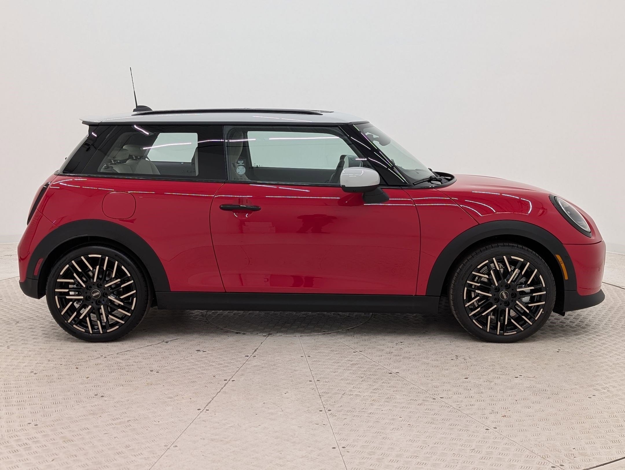 New 2026 MINI Cooper S image 8