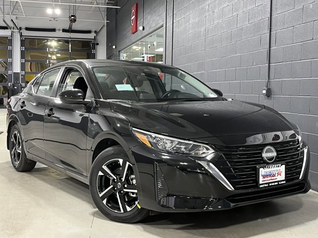 New 2025 Nissan Sentra SV image 2