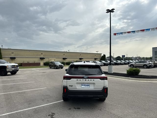 Certified 2026 Subaru Outback Premium AWD/4WD image 4