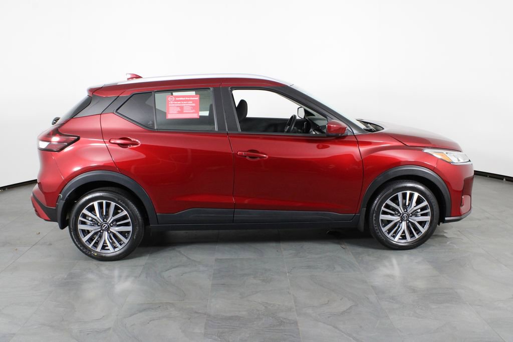 Certified 2024 Nissan Kicks SV FWD image 15
