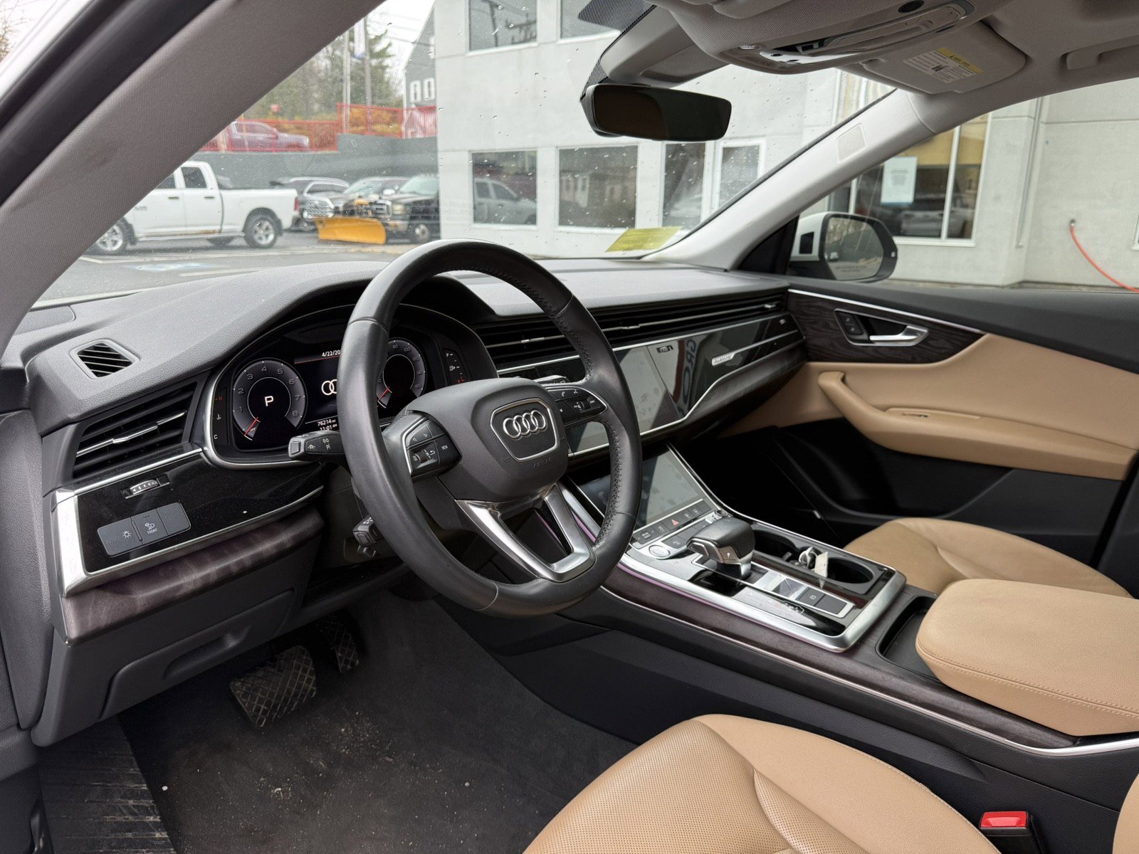 Used 2019 Audi Q8 Premium Plus w/ Premium Plus AWD/4WD image 8