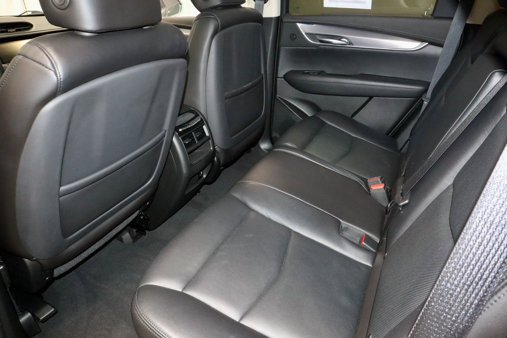 Used 2017 Cadillac XT5 Premium Luxury w/ LPO, Wheel Lock Package image 22