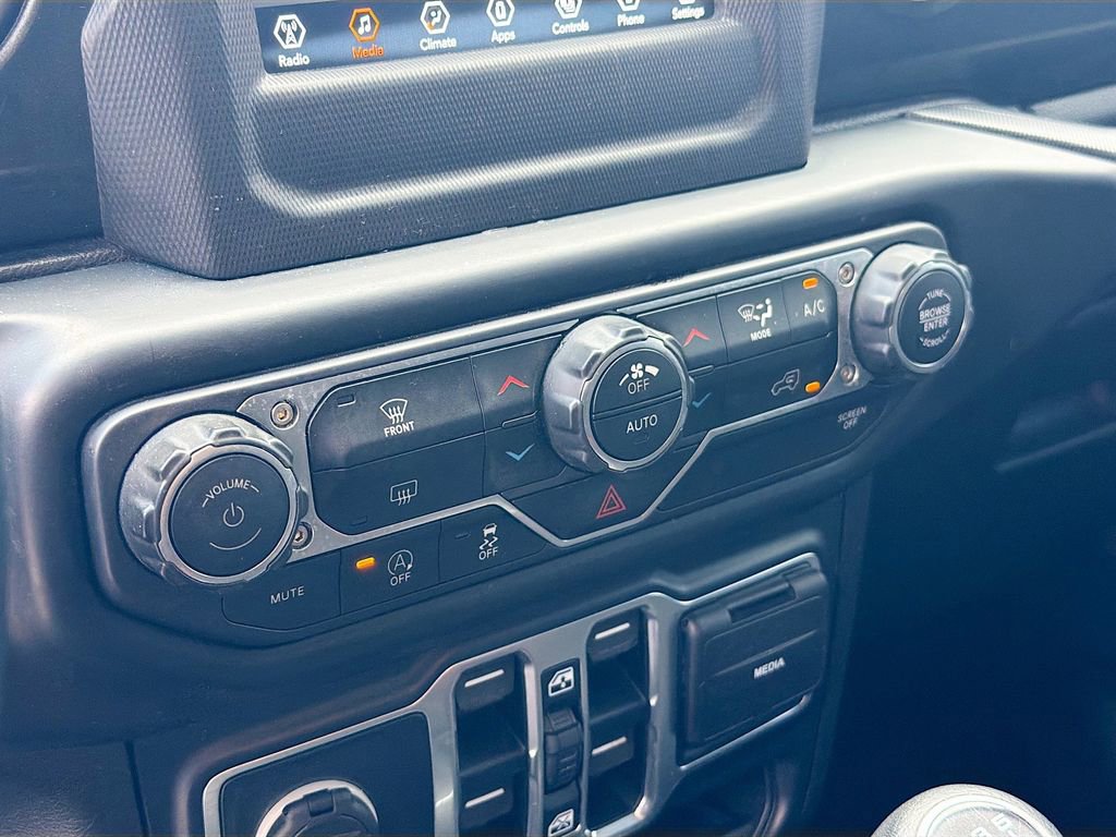 Used 2021 Jeep Wrangler Unlimited Sport image 15