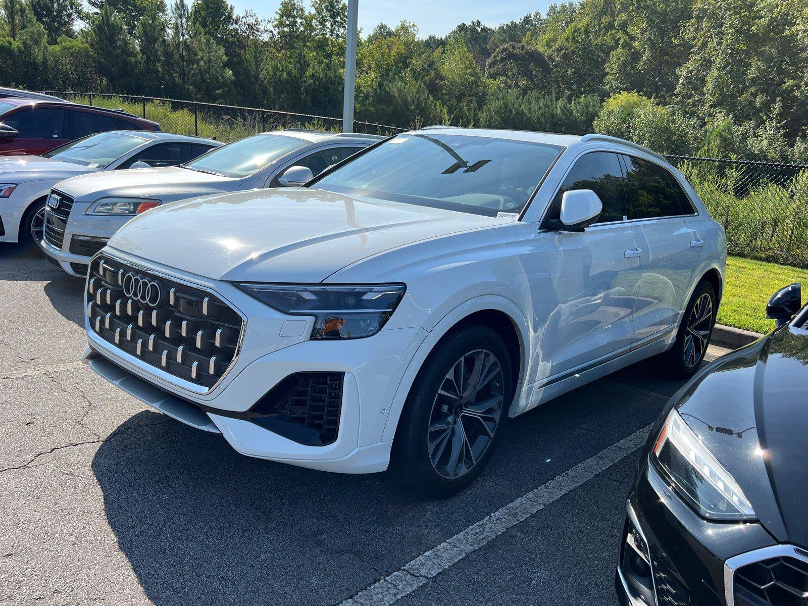 Used 2025 Audi Q8 Premium Plus AWD/4WD image 1