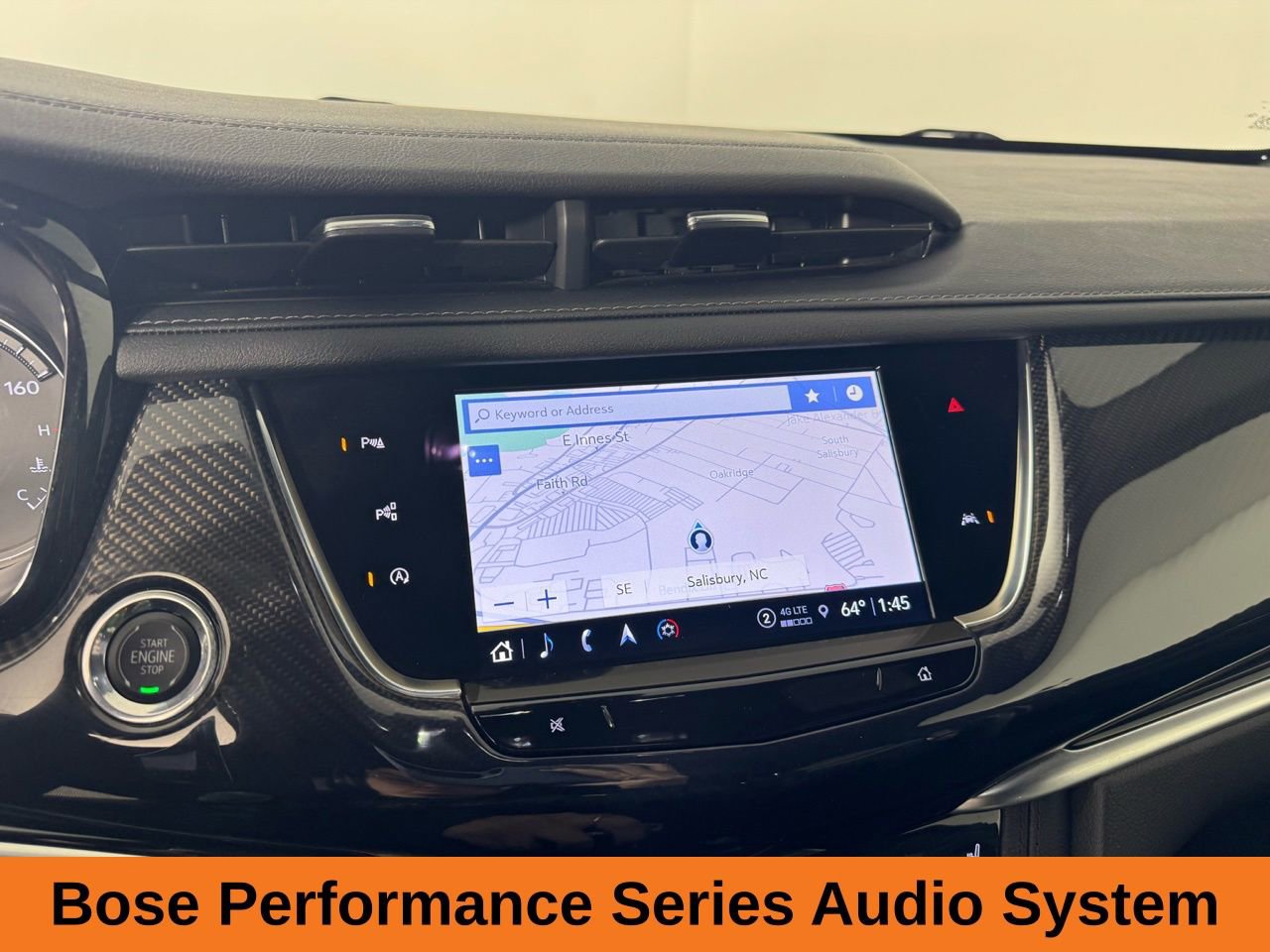 Used 2024 Cadillac XT6 Sport w/ Technology Package image 18