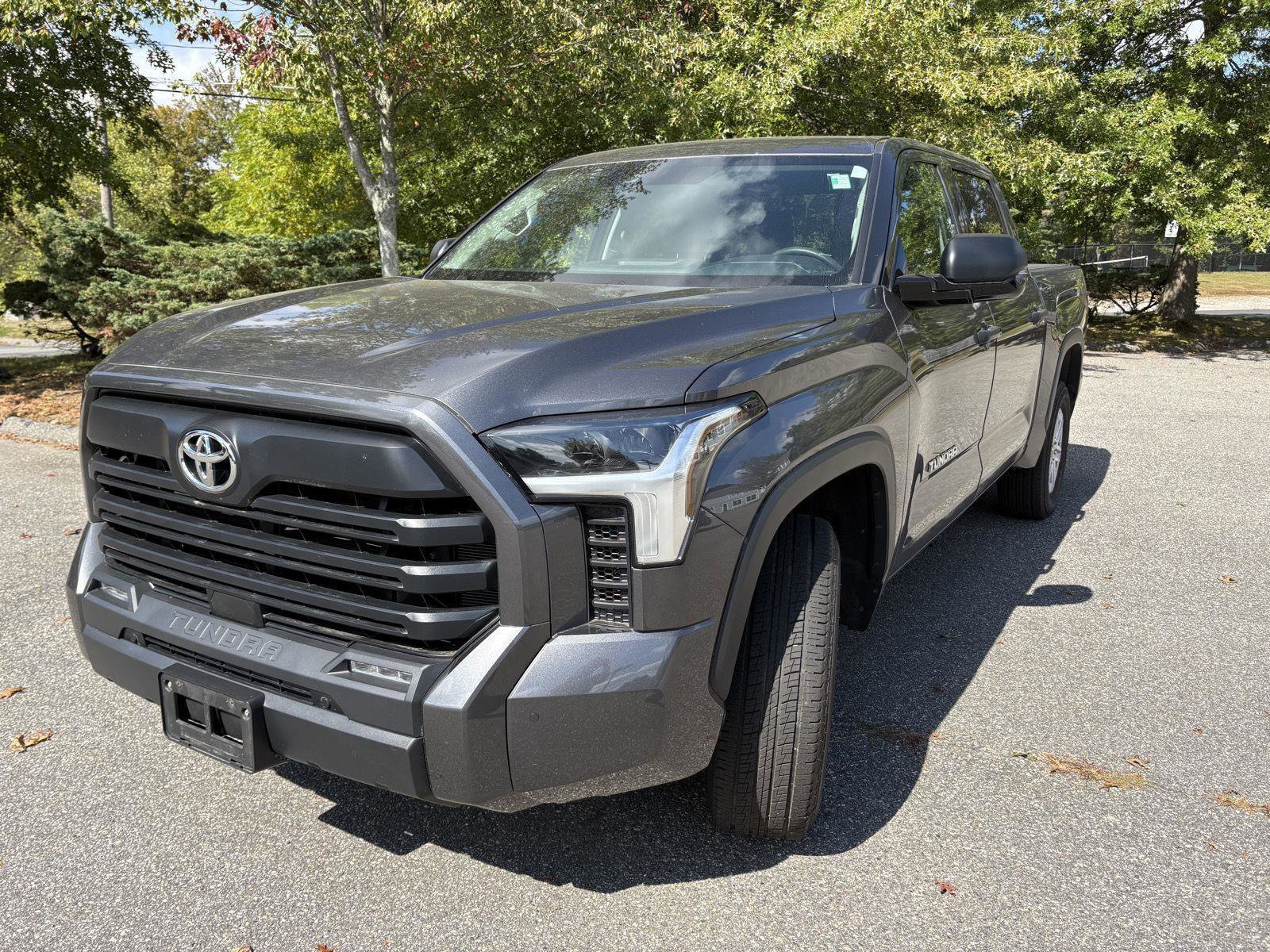 Used 2023 Toyota Tundra SR5 image 3
