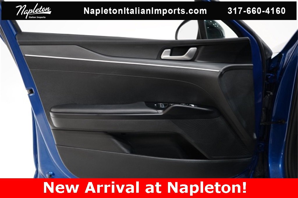 Used 2023 Kia K5 GT-Line image 17