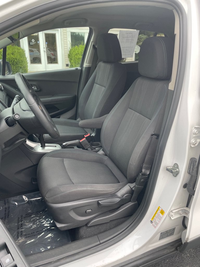Used 2016 Chevrolet Trax LT AWD/4WD image 15
