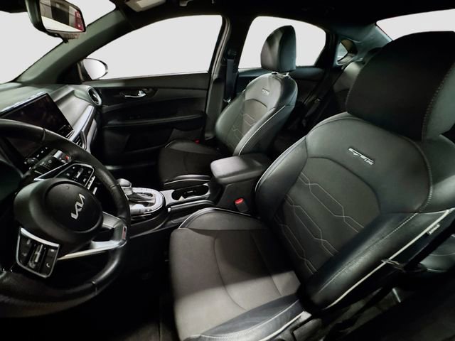 Used 2023 Kia Forte GT-Line image 15