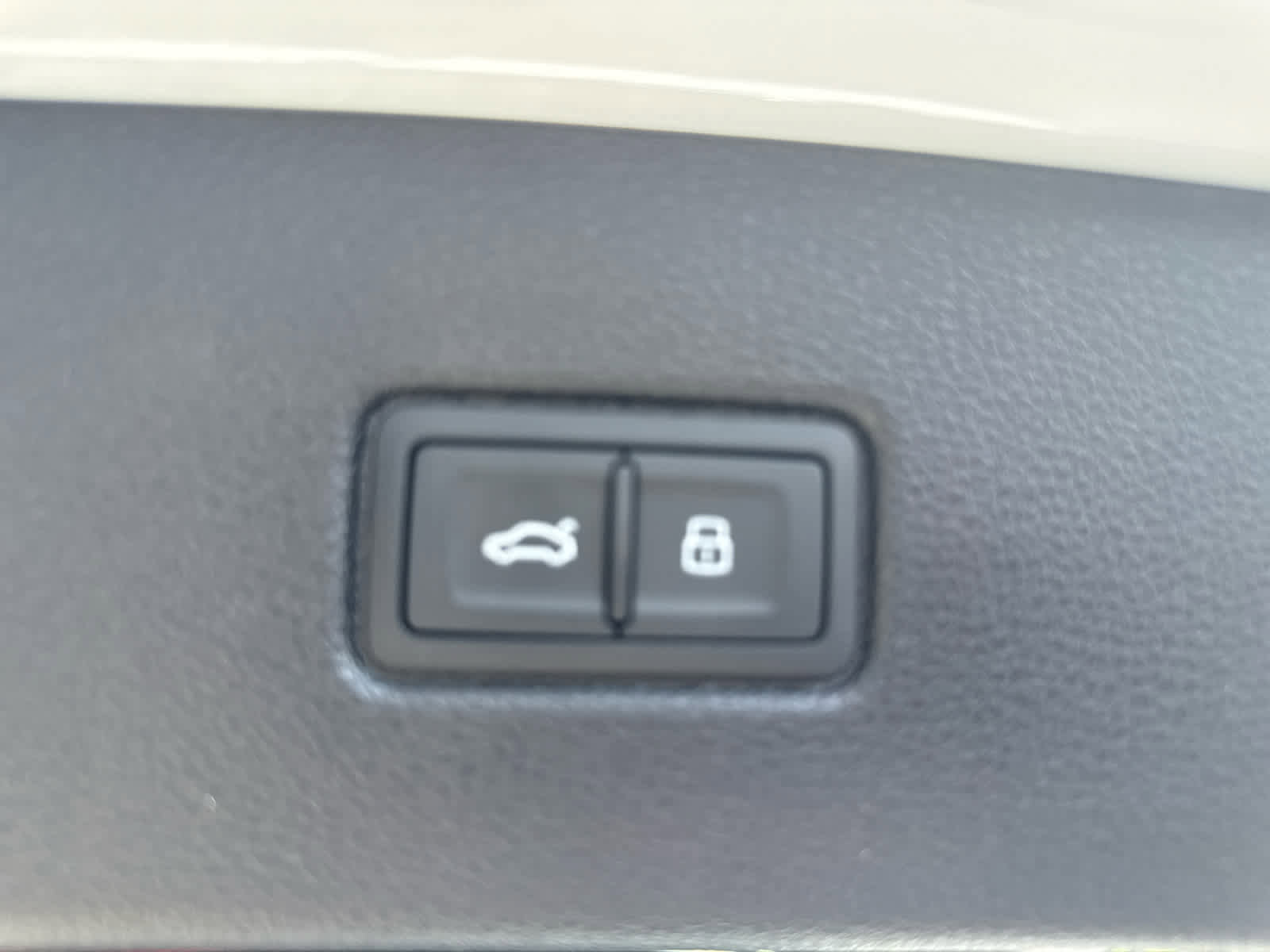 New 2025 Audi Q7 3.0T Premium Plus image 32