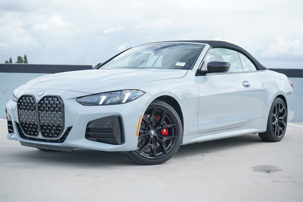 New 2026 BMW 430i Convertible w/ M Sport Package image 2