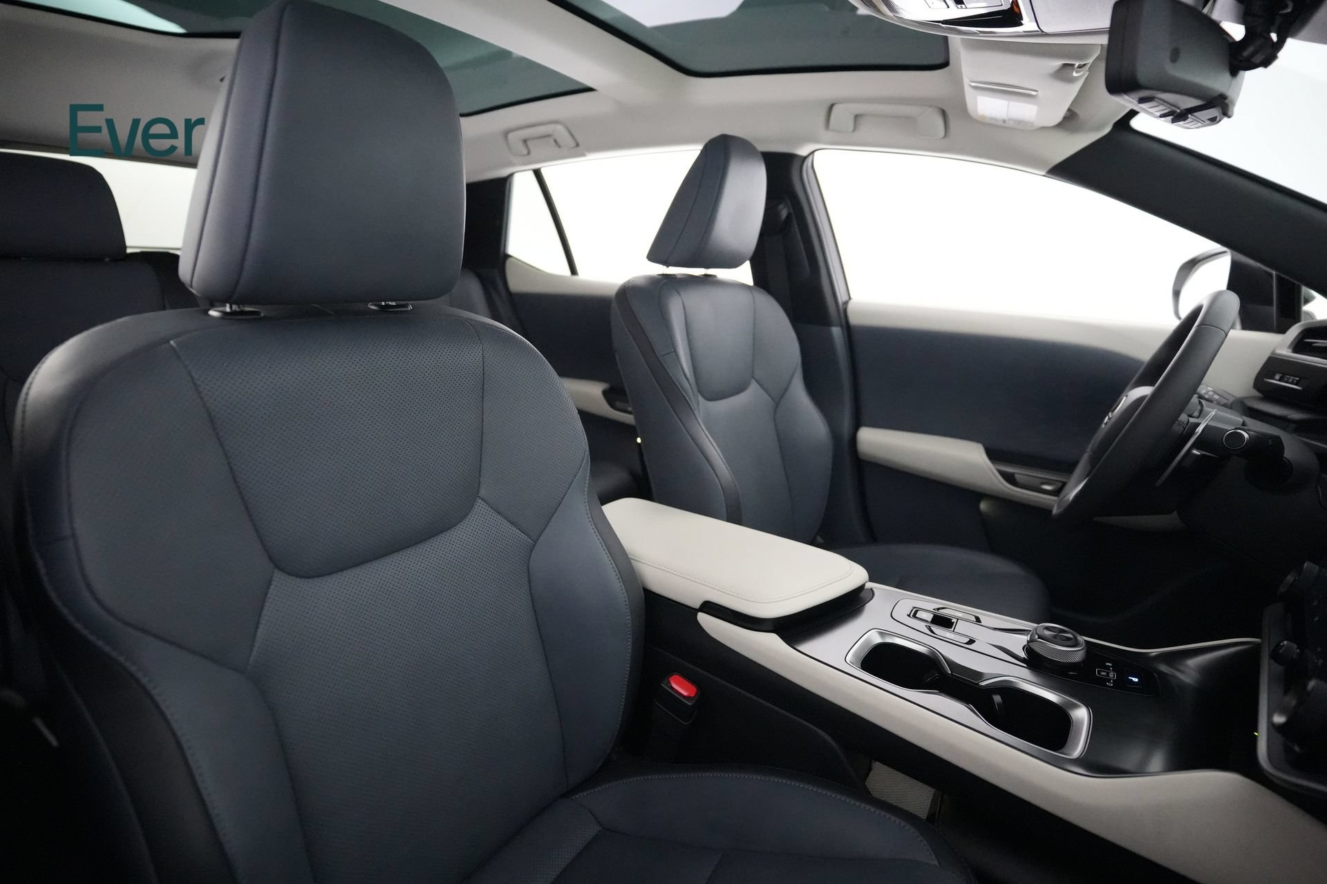 Used 2024 Lexus RZ 300e Premium FWD image 23