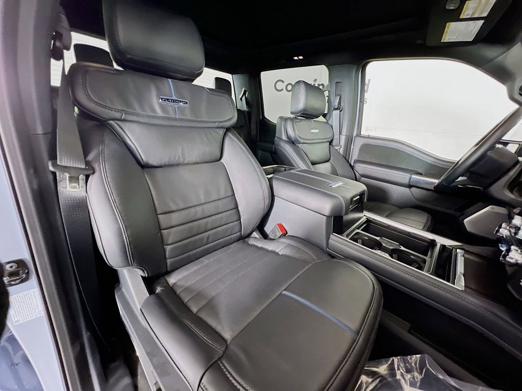 New 2026 Ford F250 Platinum w/ Tremor Off-Road Package image 17