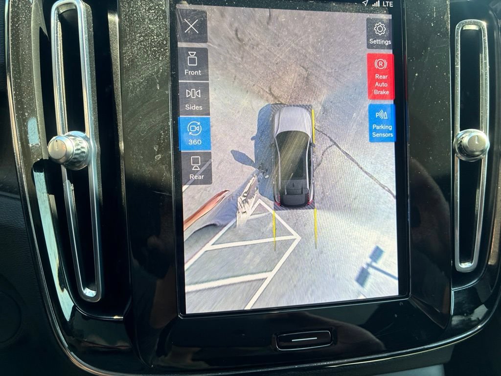 Used 2023 Volvo C40 P8 Recharge Ultimate AWD/4WD image 14
