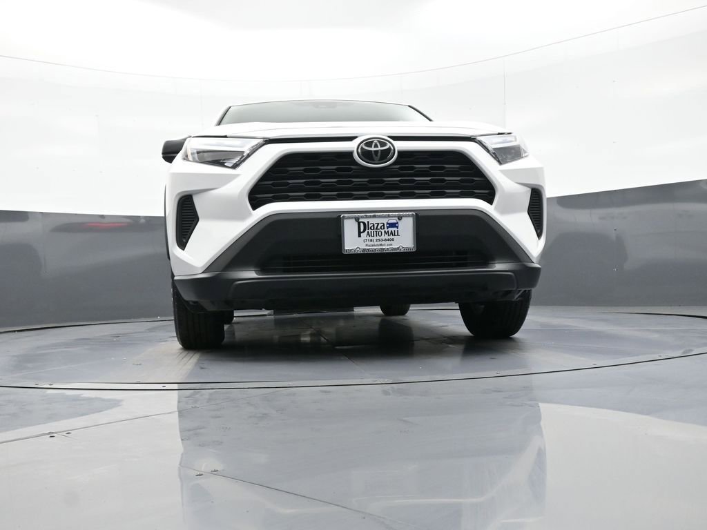 Certified 2024 Toyota RAV4 LE AWD/4WD image 26