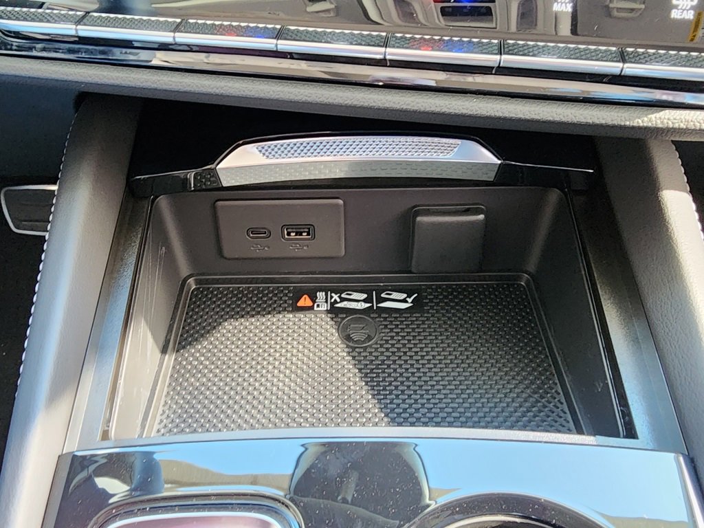 New 2026 Buick Envision Sport Touring image 32