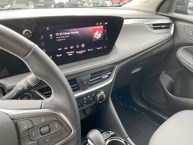 Used 2024 Buick Encore GX Preferred w/ Comfort Package image 21