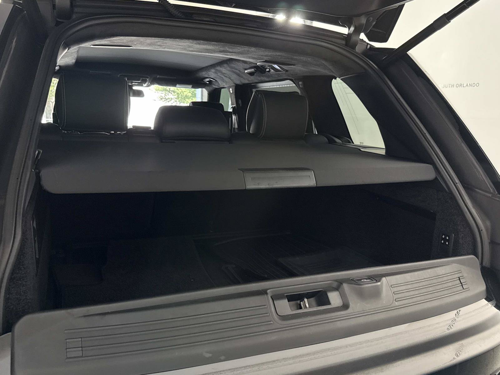 Used 2014 Land Rover Range Rover Long Wheelbase Autobiography AWD/4WD image 10