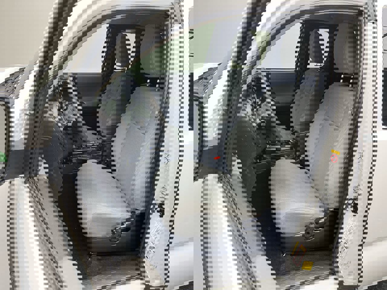 Used 2019 Toyota Tacoma SR5 image 8