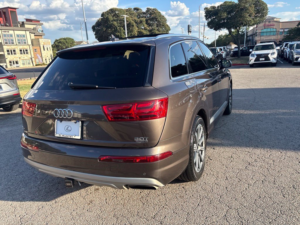Used 2018 Audi Q7 3.0T Prestige w/ Prestige Package AWD/4WD image 5
