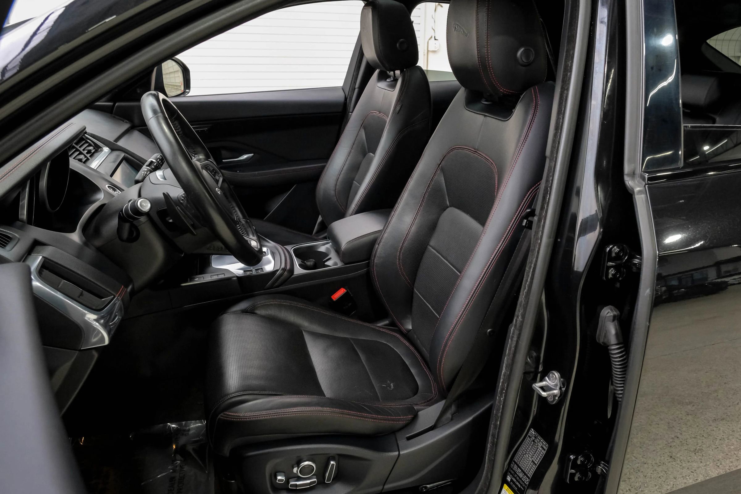 Used 2018 Jaguar E-PACE First Edition image 48
