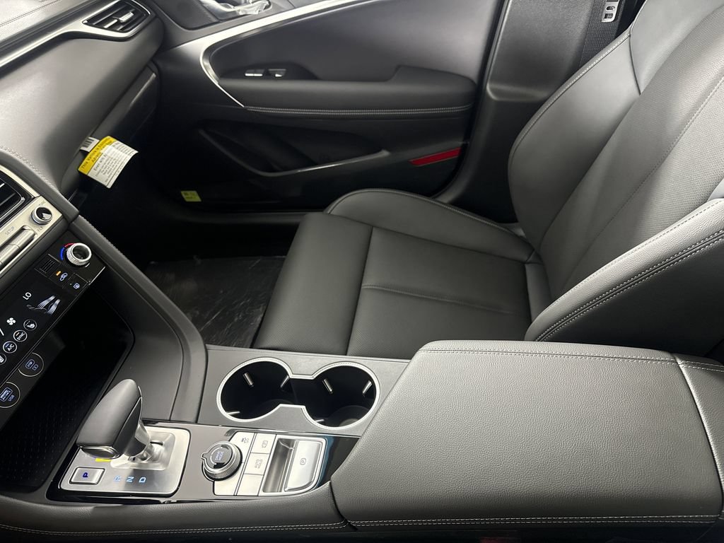 New 2026 Genesis G70 2.5T RWD image 18