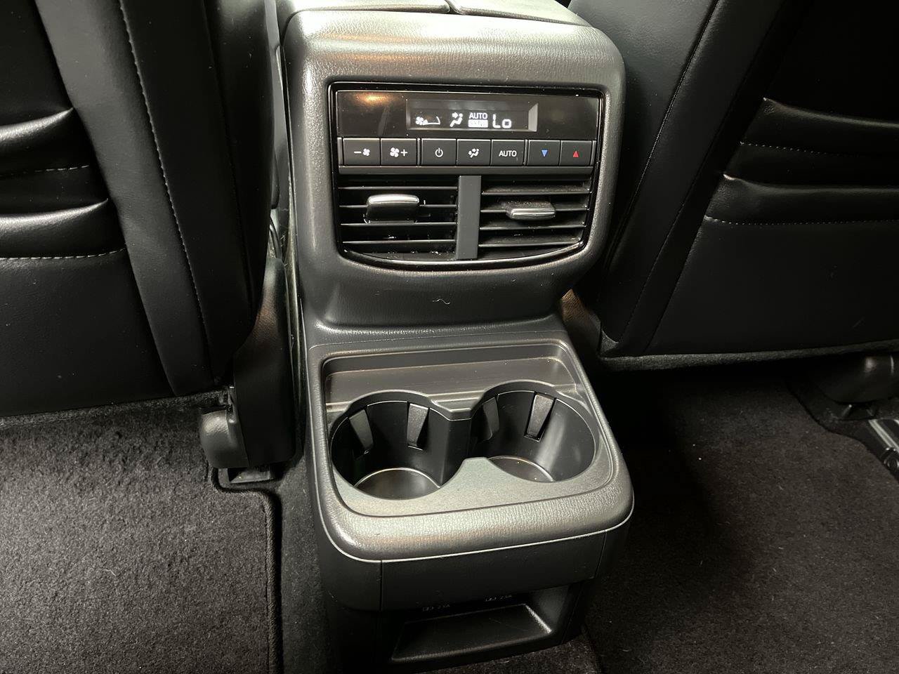 Certified 2023 MAZDA CX-9 Touring AWD/4WD image 16