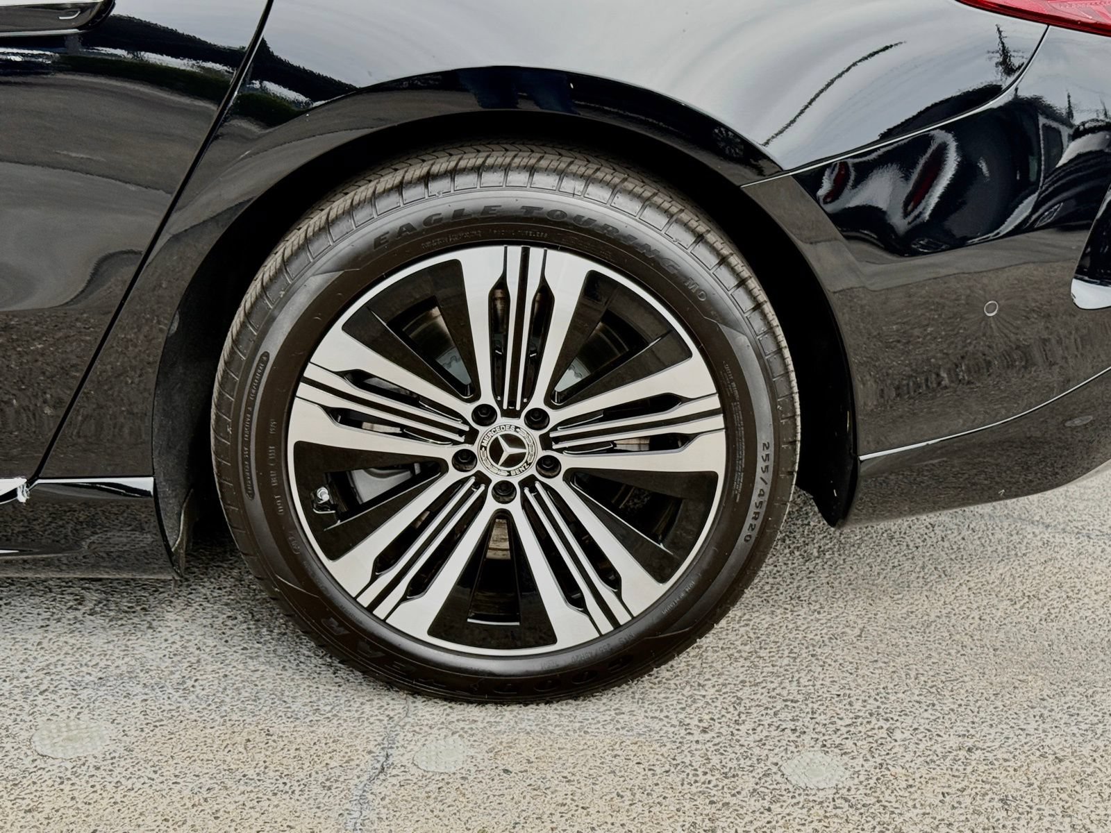 New 2026 Mercedes-Benz EQS 580 4MATIC Sedan image 17