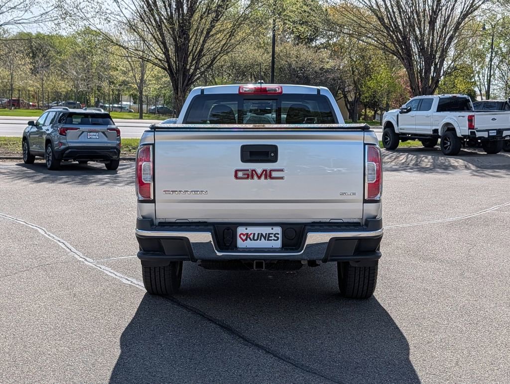 Used 2016 GMC Canyon SLE w/ SLE Convenience Package AWD/4WD image 8