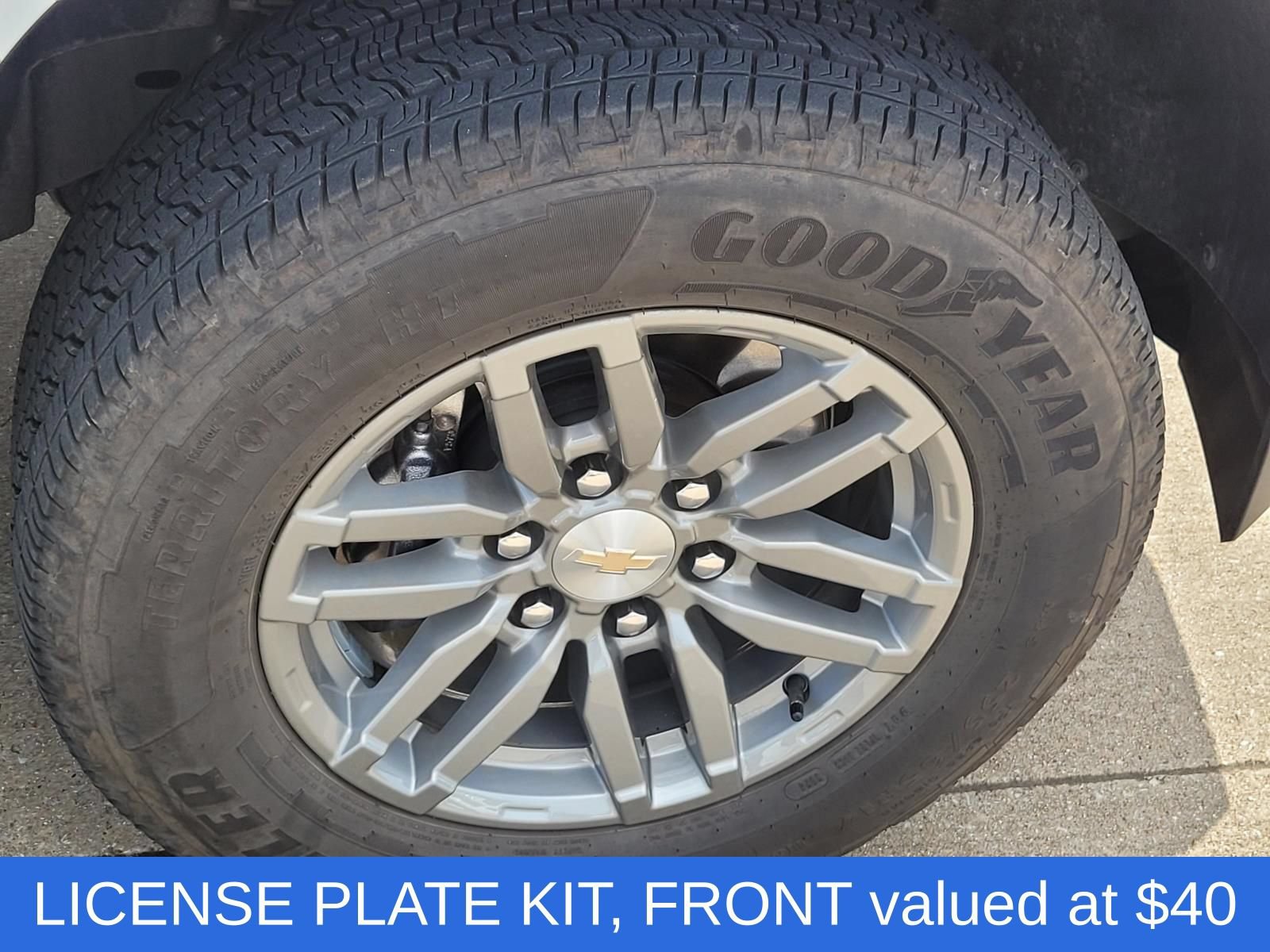 Used 2024 Chevrolet Colorado LT w/ LT Convenience Package RWD image 7