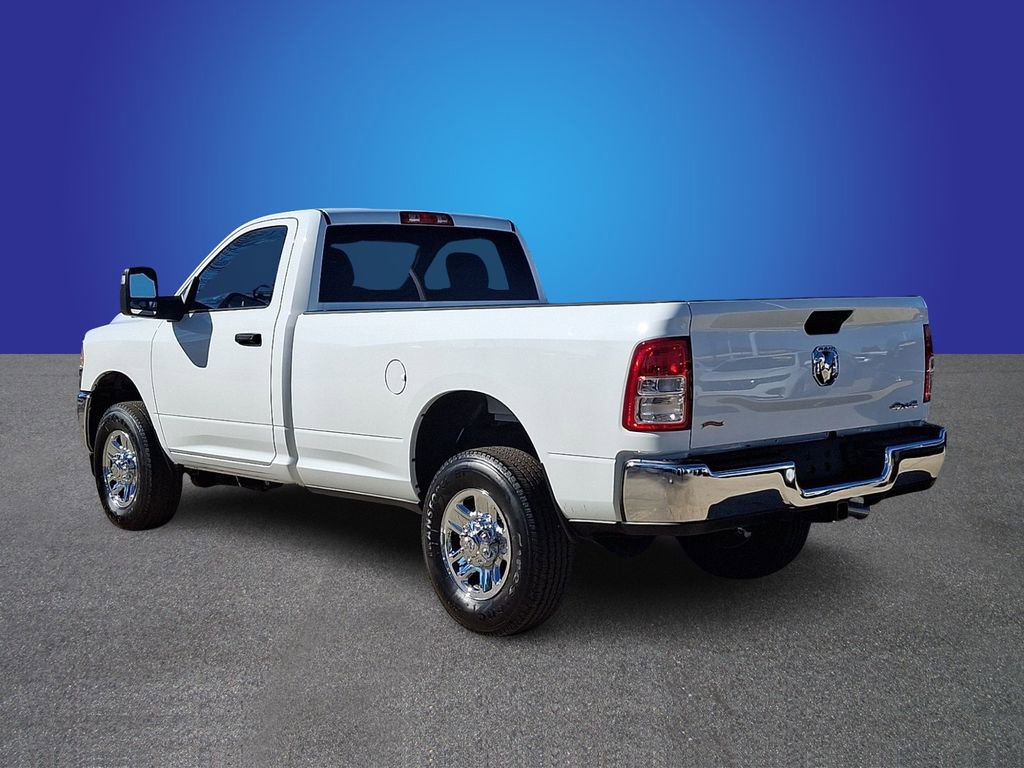 Used 2024 RAM 2500 Tradesman w/ Chrome Appearance Group AWD/4WD image 6