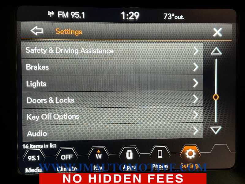 Used 2022 Jeep Renegade Altitude image 30