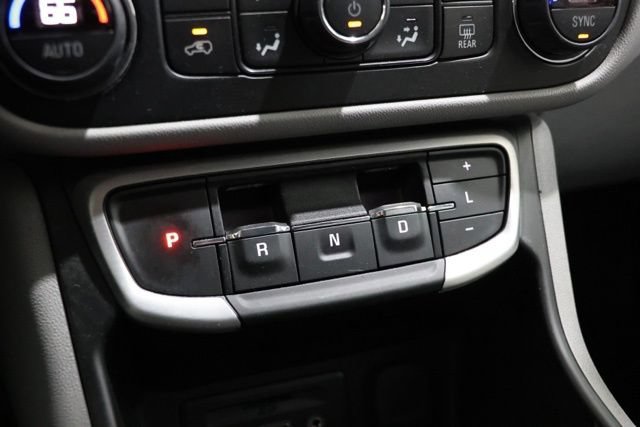 Used 2023 GMC Terrain SLT w/ Tech Package AWD/4WD image 29