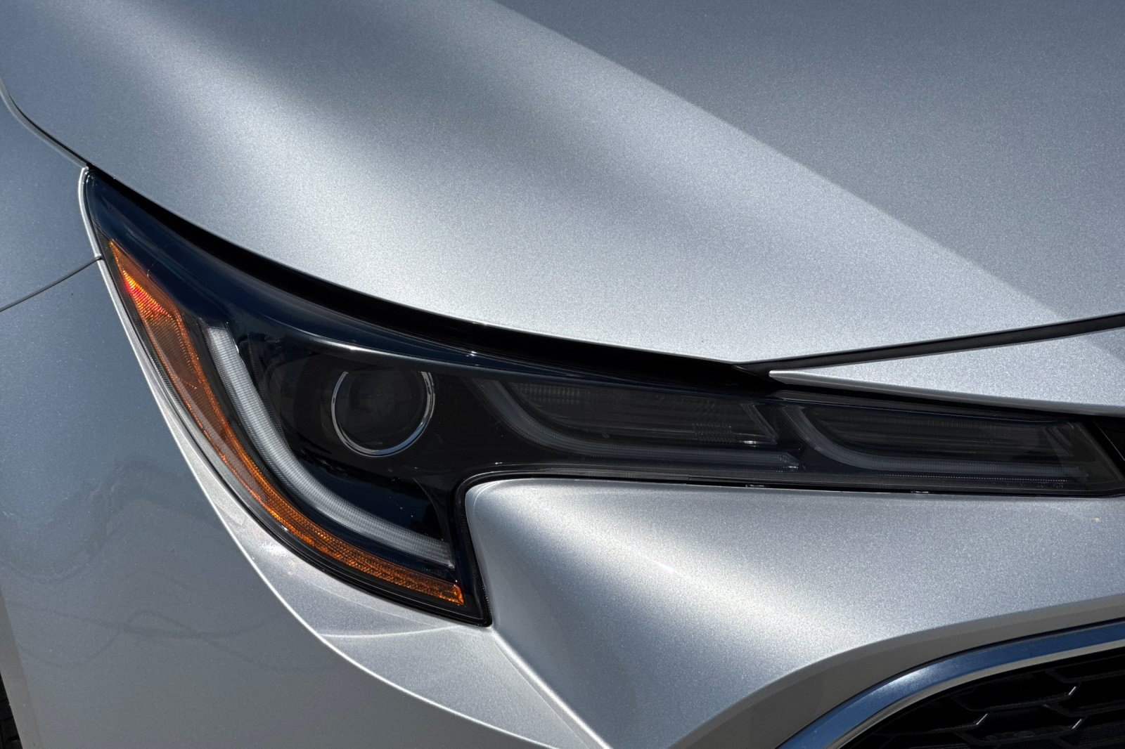 Certified 2019 Toyota Corolla XSE FWD image 10