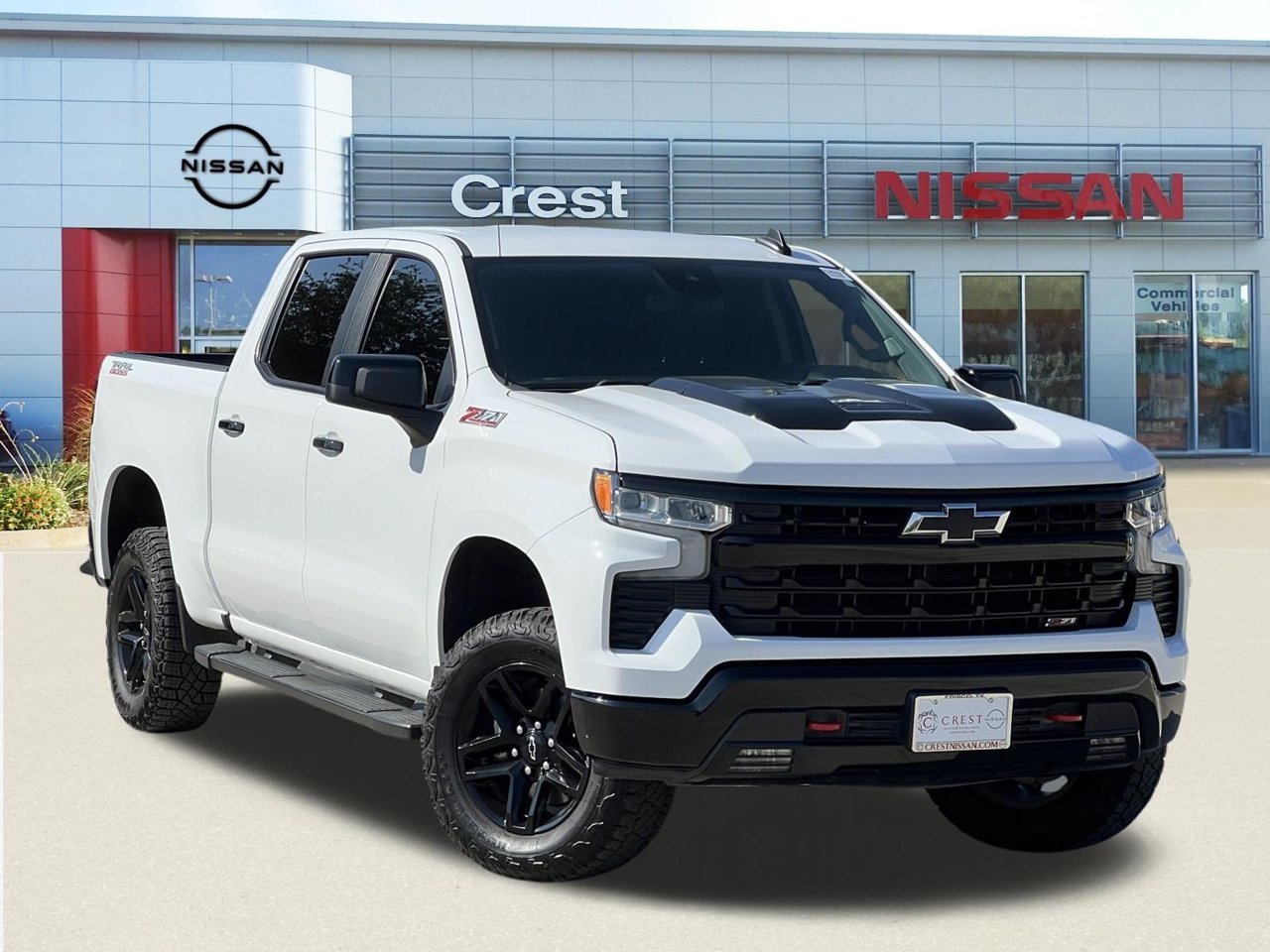 Used 2024 Chevrolet Silverado 1500 LT Trail Boss w/ Protection Package AWD/4WD image 1