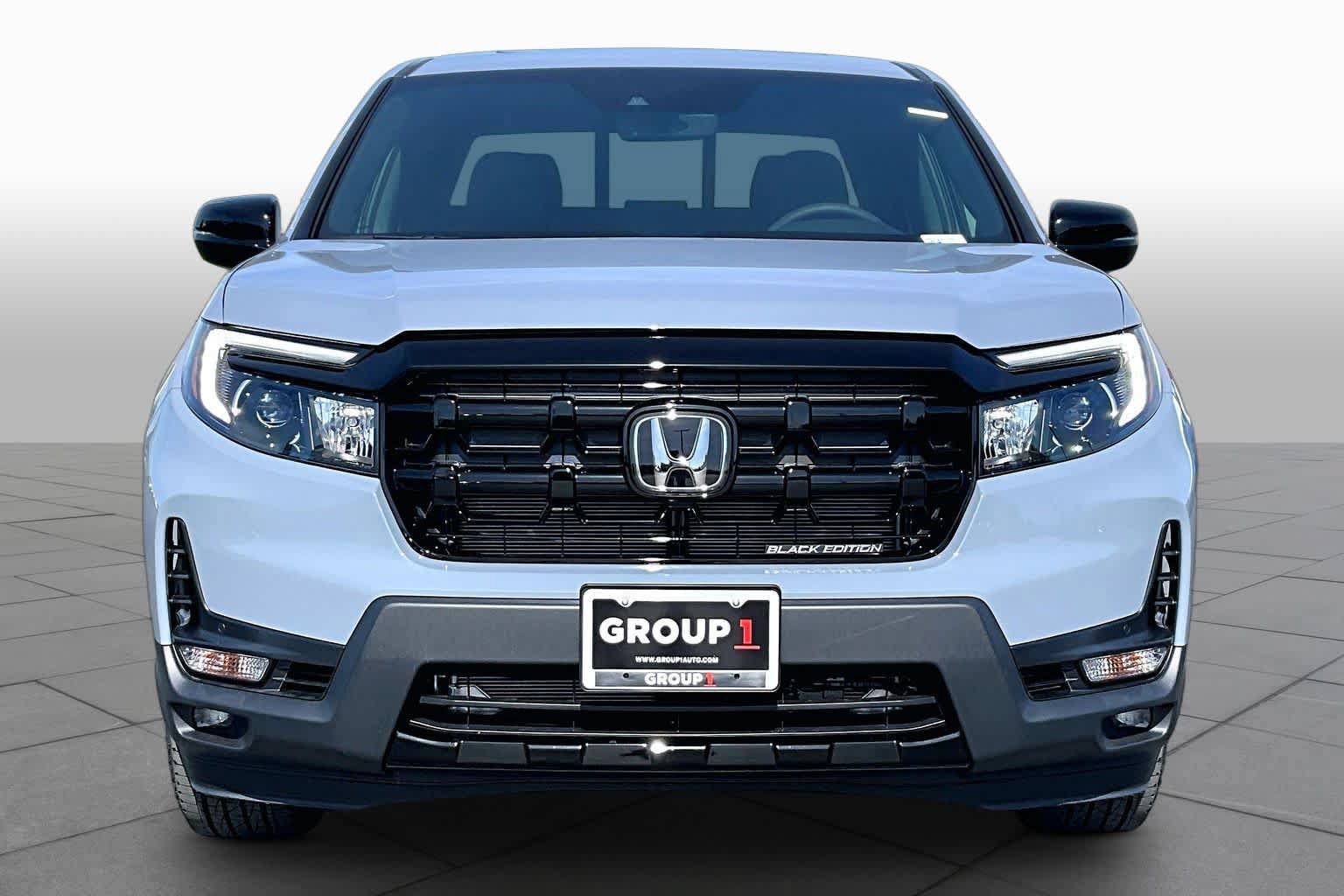 New 2026 Honda Ridgeline Black Edition image 3