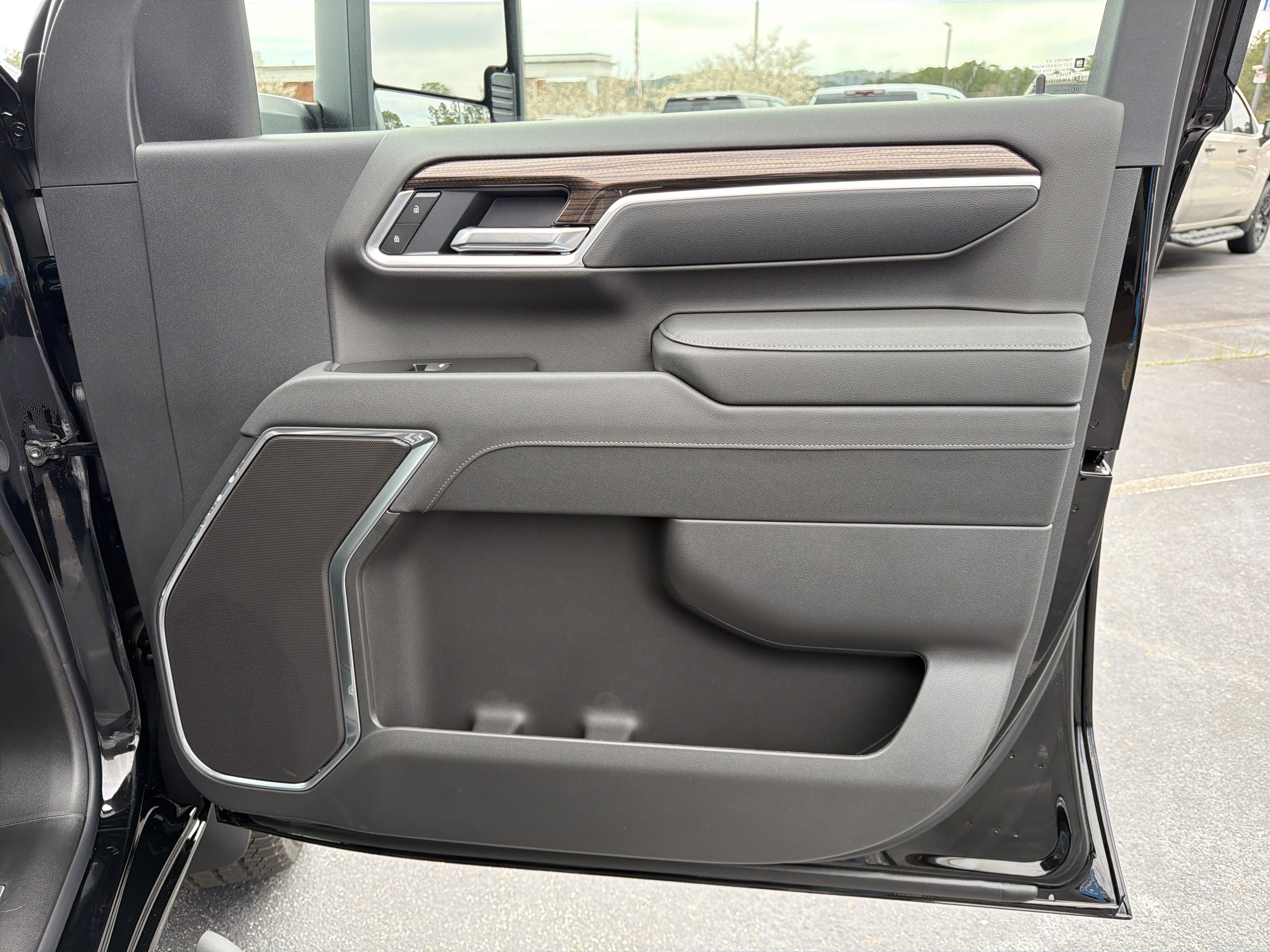 New 2026 Chevrolet Silverado 2500 LT image 14