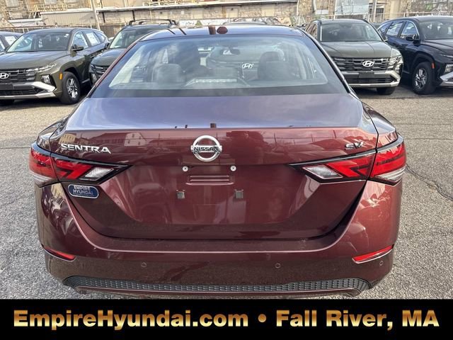 Used 2023 Nissan Sentra SV image 4